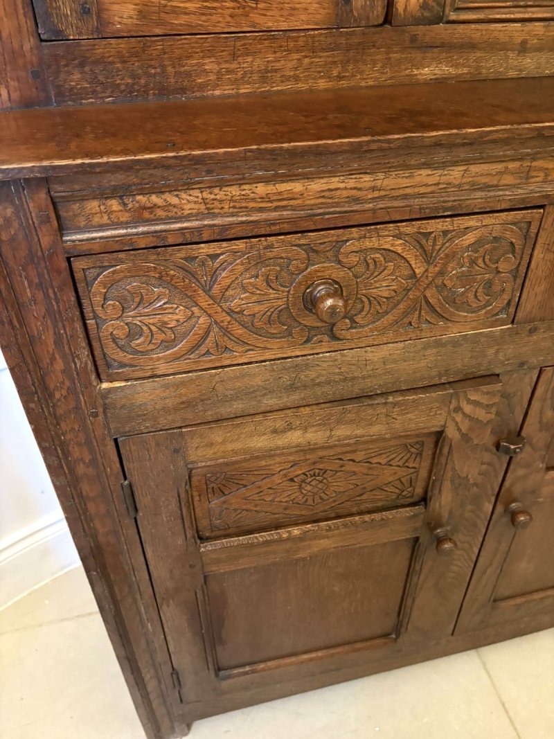 Quality Antique Carved Oak Court Cupboard with Ipswich Carving